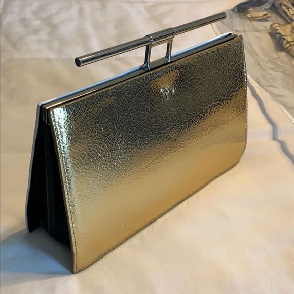 Volon two tone Clutch